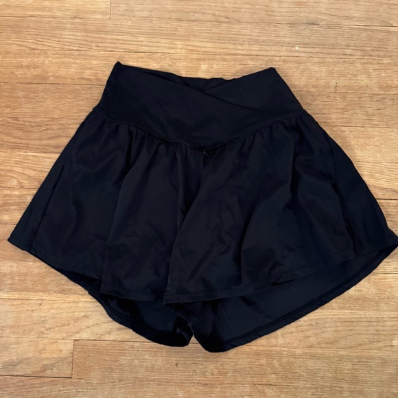 black pull on athletic tennis mini skort size medium M
 b32 - Picture 1 of 3